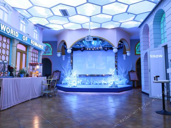 成都?jí)艋贸潜ぶ黝}酒店4.jpg